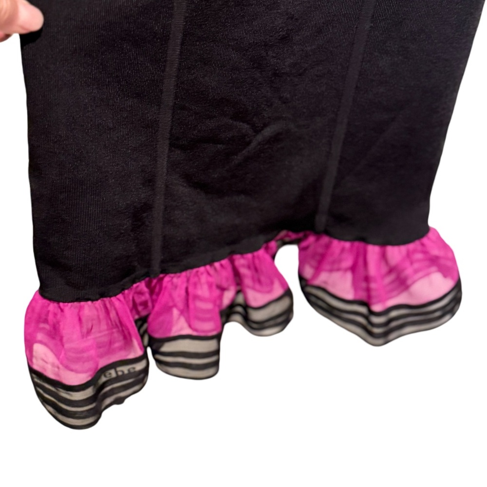 Bebe NWT Size M Pretty Pink Purple Black Silk High Waisted Ruffled Dress. (0573) - Picture 12 of 16